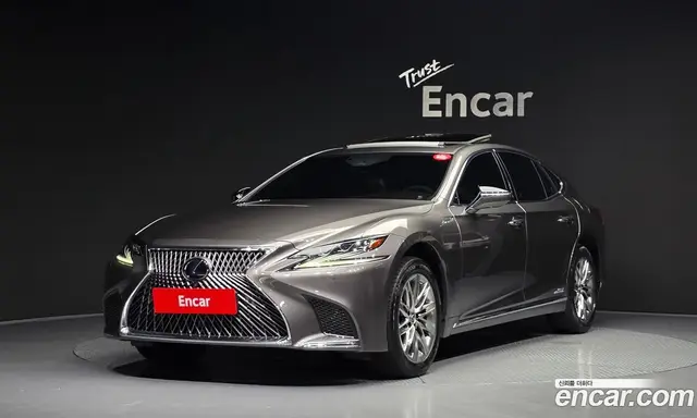Lexus LS, 2018, 102 834 км