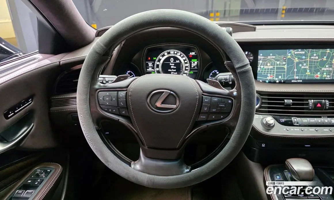 Lexus LS 2018 3.5 автомат (гидро), фото 19