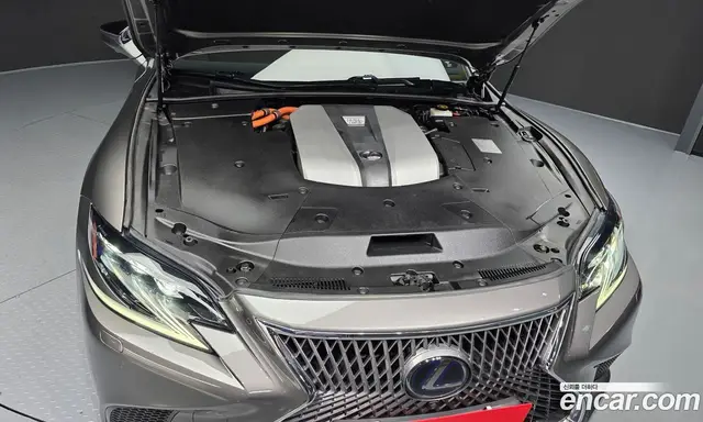 Lexus LS 2018 3.5 автомат (гидро), миниатюра 6