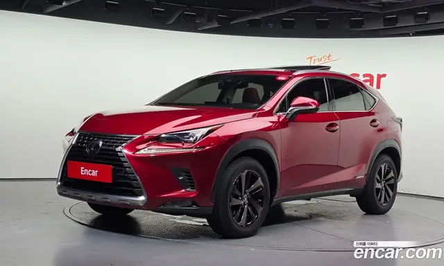 Lexus NX, 2018, 166 595 км