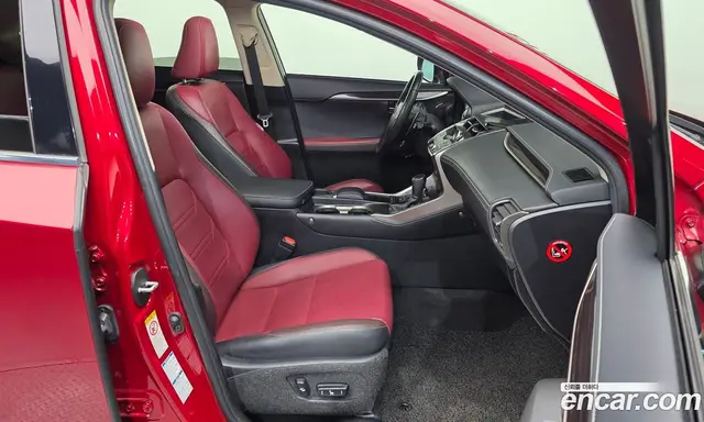 Lexus NX 2018 2.5 автомат (гидро), миниатюра 11