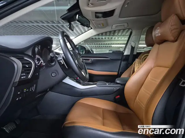 Lexus NX 2021 2.5 автомат (гидро), миниатюра 6