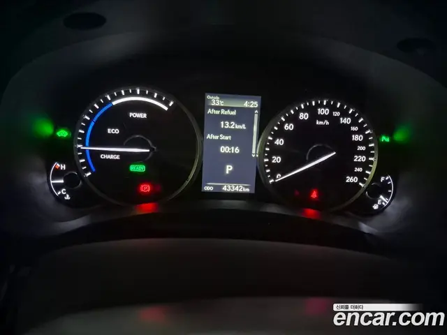 Lexus NX 2021 2.5 автомат (гидро), миниатюра 8