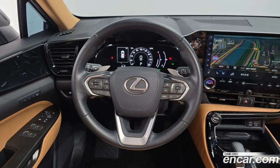 Lexus NX 2023 2.5 автомат (гидро), фото 19