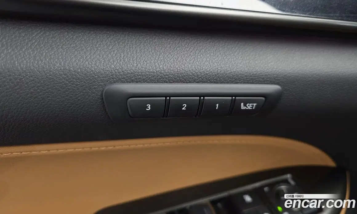 Lexus NX 2023 2.5 автомат (гидро), фото 28