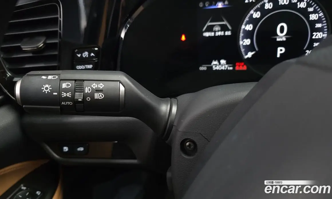 Lexus NX 2023 2.5 автомат (гидро), фото 30