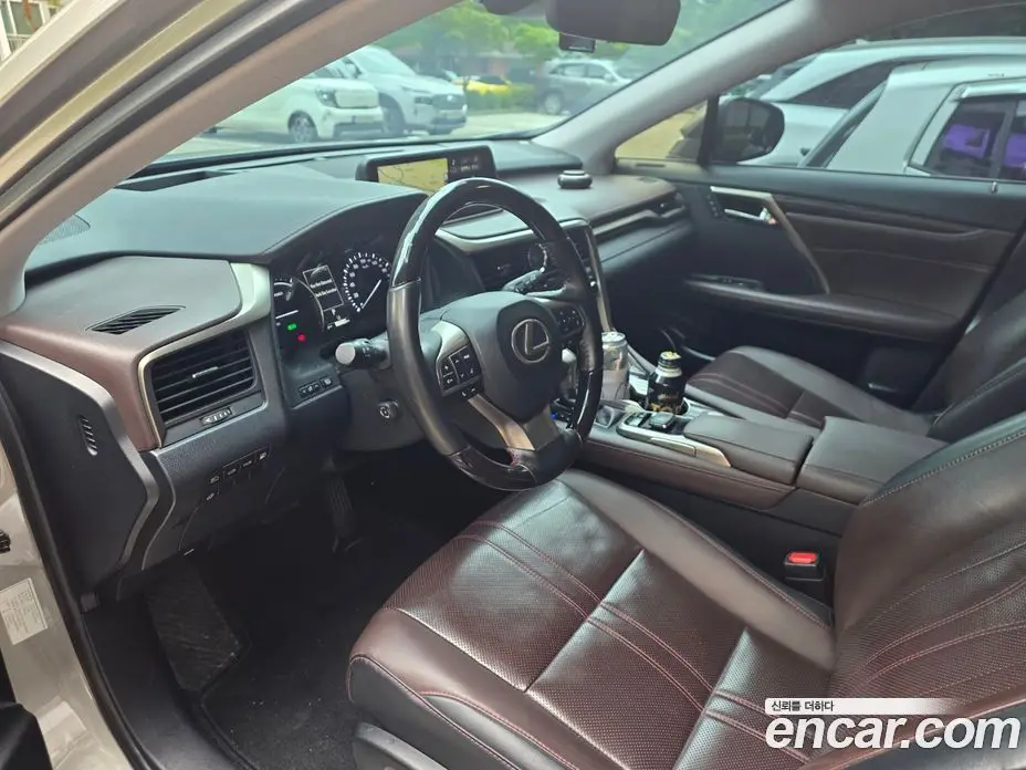 Lexus RX 2019 3.5 автомат (гидро), фото 13