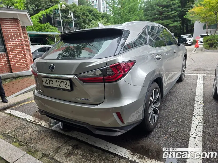 Lexus RX 2019 3.5 автомат (гидро), фото 4