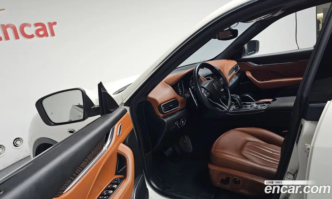 Maserati Levante 2020 3.0 автомат (гидро), фото 12