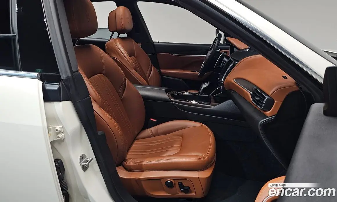 Maserati Levante 2020 3.0 автомат (гидро), фото 15