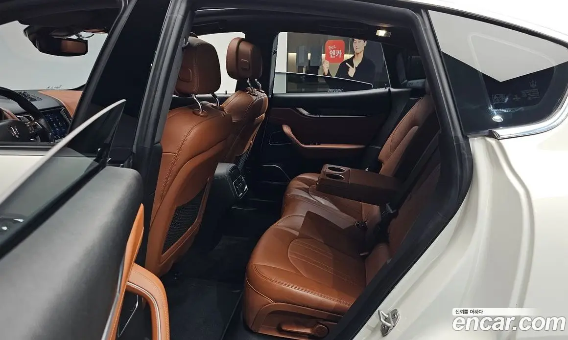 Maserati Levante 2020 3.0 автомат (гидро), фото 17