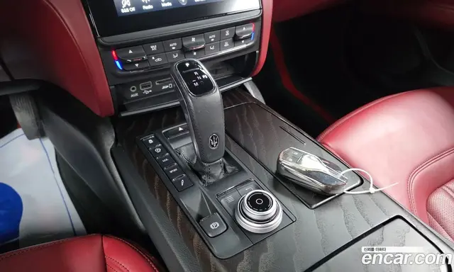Maserati Quattroporte 2019 3.0 автомат (гидро), миниатюра 12