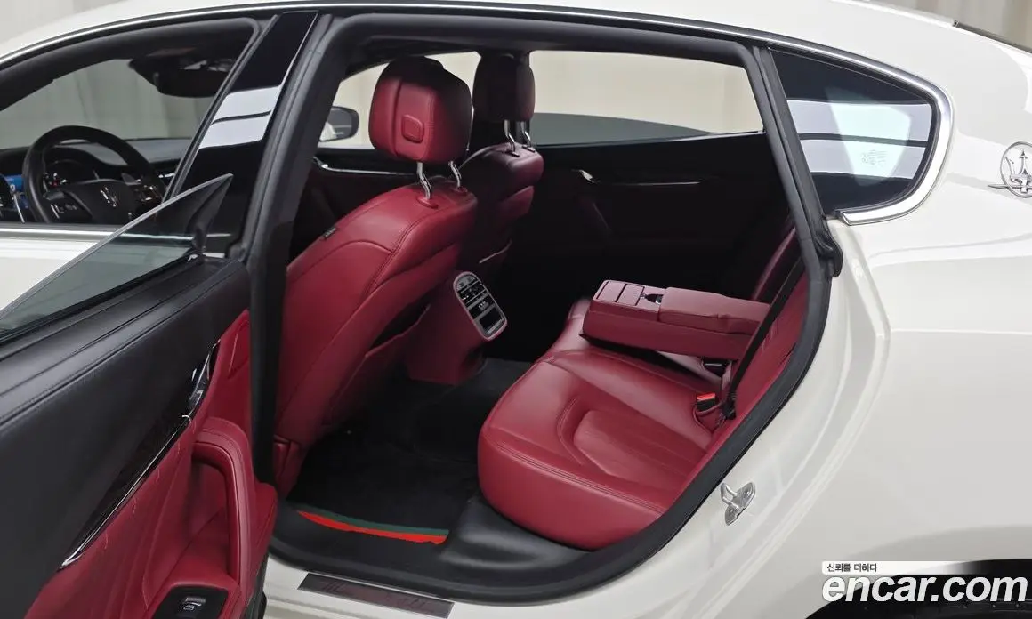 Maserati Quattroporte 2019 3.0 автомат (гидро), фото 18