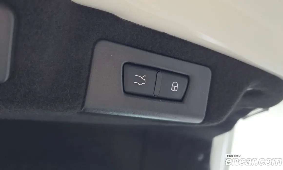 Maserati Quattroporte 2019 3.0 автомат (гидро), фото 24