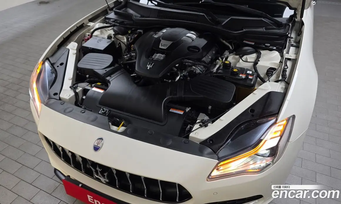 Maserati Quattroporte 2019 3.0 автомат (гидро), фото 6