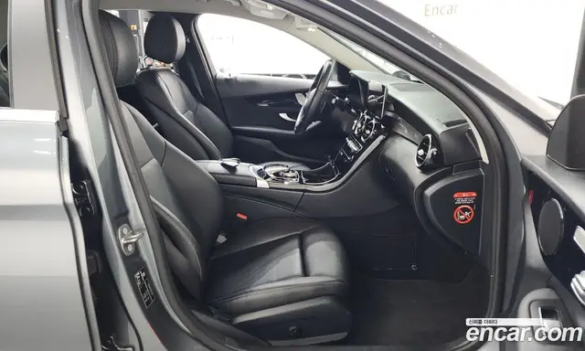 Mercedes-Benz C-Class 2019 2.0 автомат (гидро), миниатюра 12