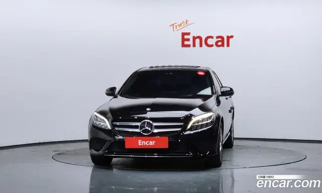 Mercedes-Benz C-Class 2019 1.9 автомат (гидро), миниатюра 3