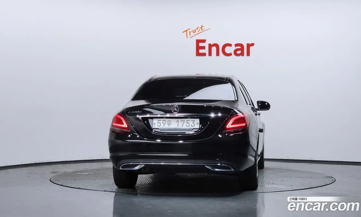 Mercedes-Benz C-Class 2019 1.9 автомат (гидро), фото 4