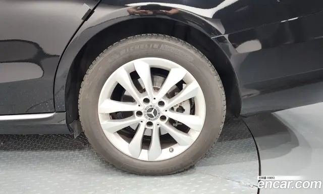 Mercedes-Benz C-Class 2019 1.9 автомат (гидро), миниатюра 7