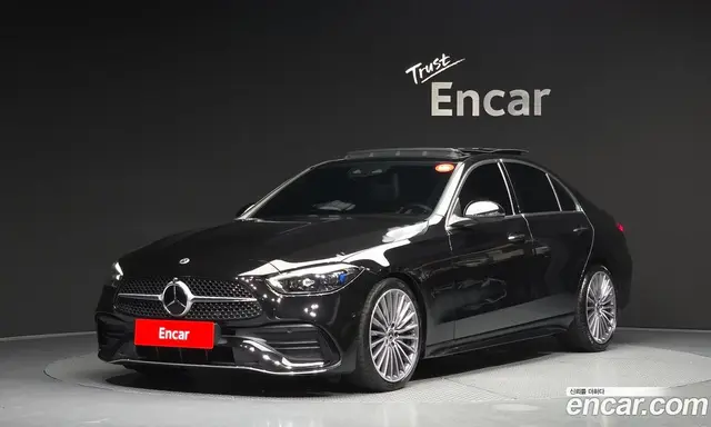 Mercedes-Benz C-Class 2023 2.0 автомат (гидро), миниатюра 1