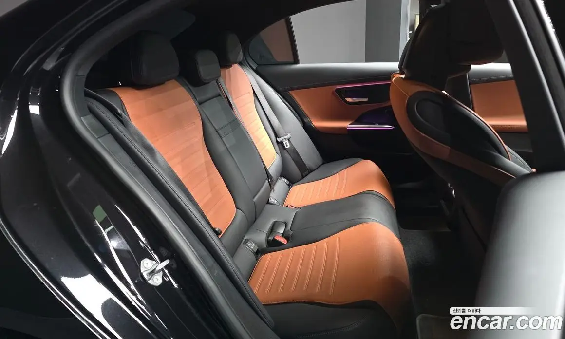 Mercedes-Benz C-Class 2023 2.0 автомат (гидро), фото 18