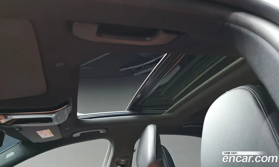 Mercedes-Benz C-Class 2023 2.0 автомат (гидро), фото 24