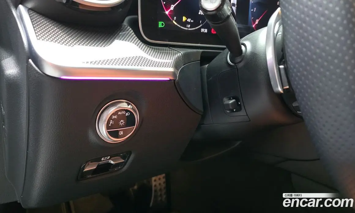 Mercedes-Benz C-Class 2023 2.0 автомат (гидро), фото 30