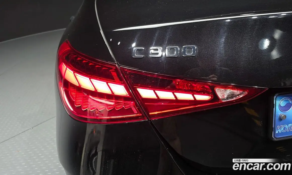 Mercedes-Benz C-Class 2023 2.0 автомат (гидро), фото 9