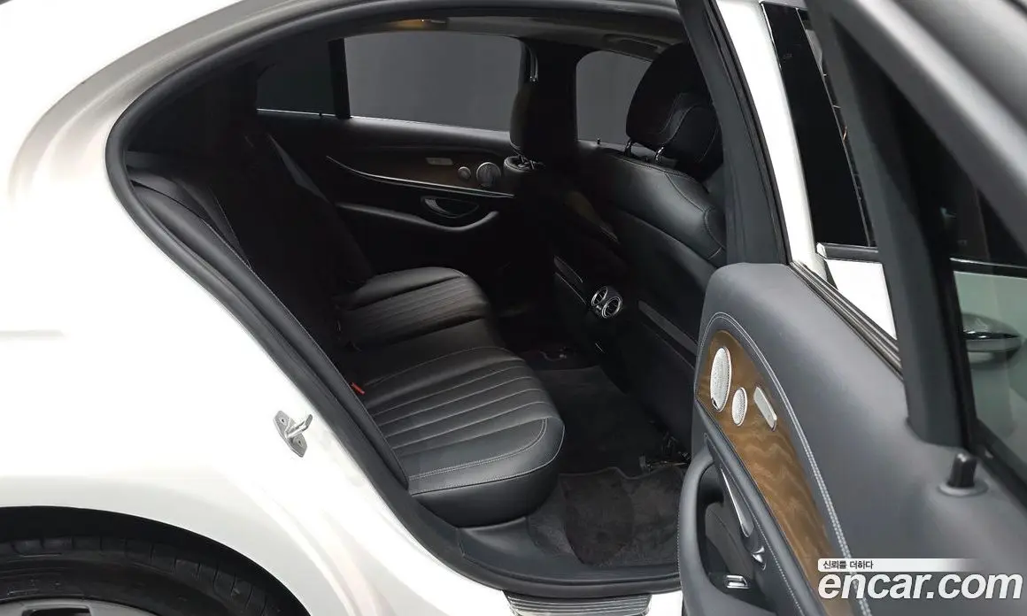 Mercedes-Benz E-Class 2020 2.0 автомат (гидро), фото 18