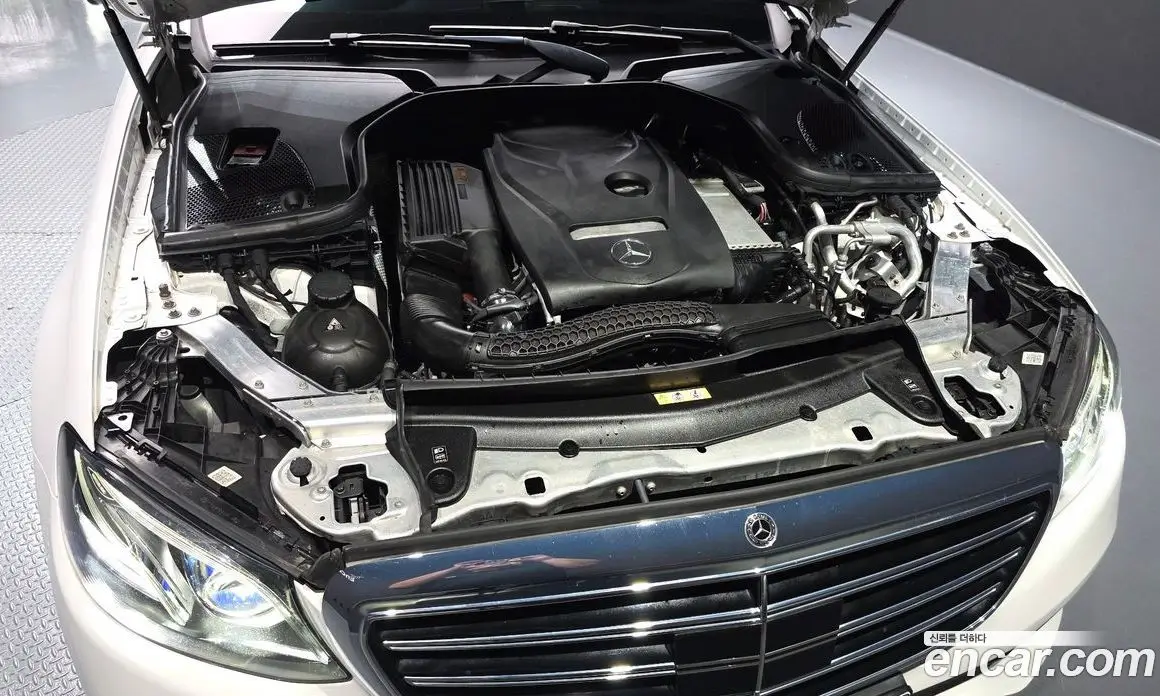 Mercedes-Benz E-Class 2020 2.0 автомат (гидро), фото 6