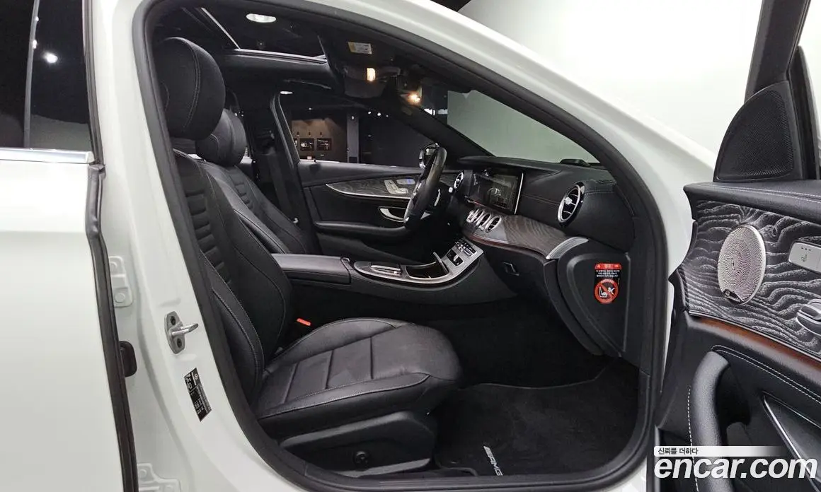 Mercedes-Benz E-Class 2022 2.0 автомат (гидро), фото 18