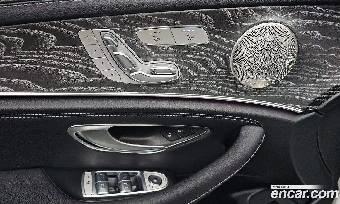 Mercedes-Benz E-Class 2022 2.0 автомат (гидро), фото 19