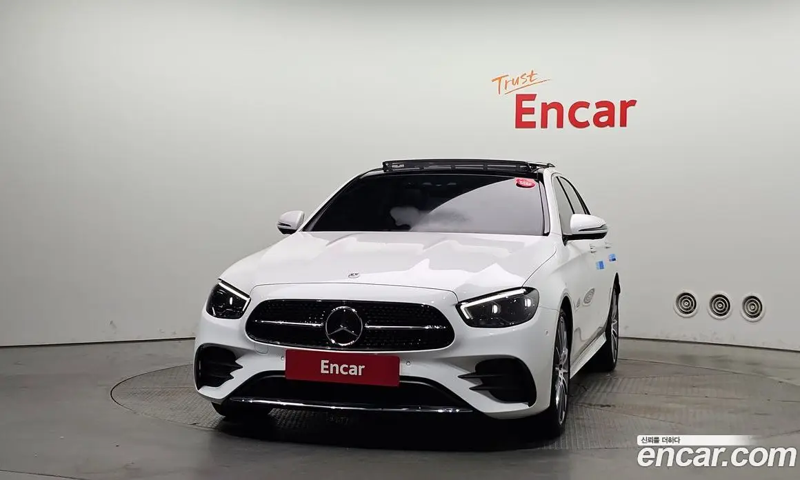 Mercedes-Benz E-Class 2022 2.0 автомат (гидро), фото 3