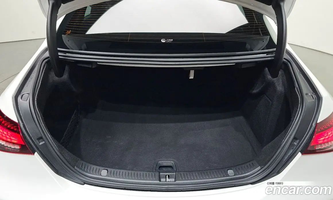 Mercedes-Benz E-Class 2022 2.0 автомат (гидро), фото 34
