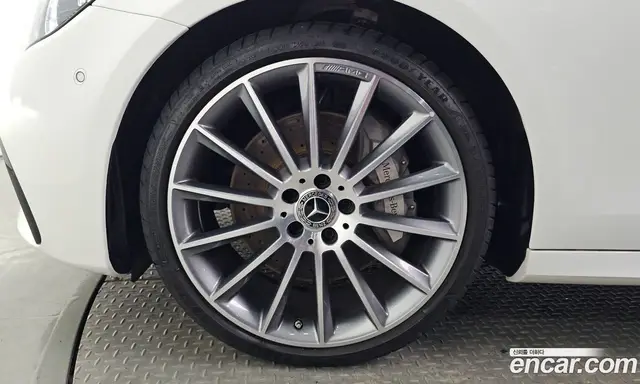 Mercedes-Benz E-Class 2022 2.0 автомат (гидро), миниатюра 5