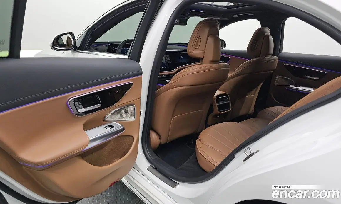 Mercedes-Benz E-Class 2024 2.0 автомат (гидро), фото 16