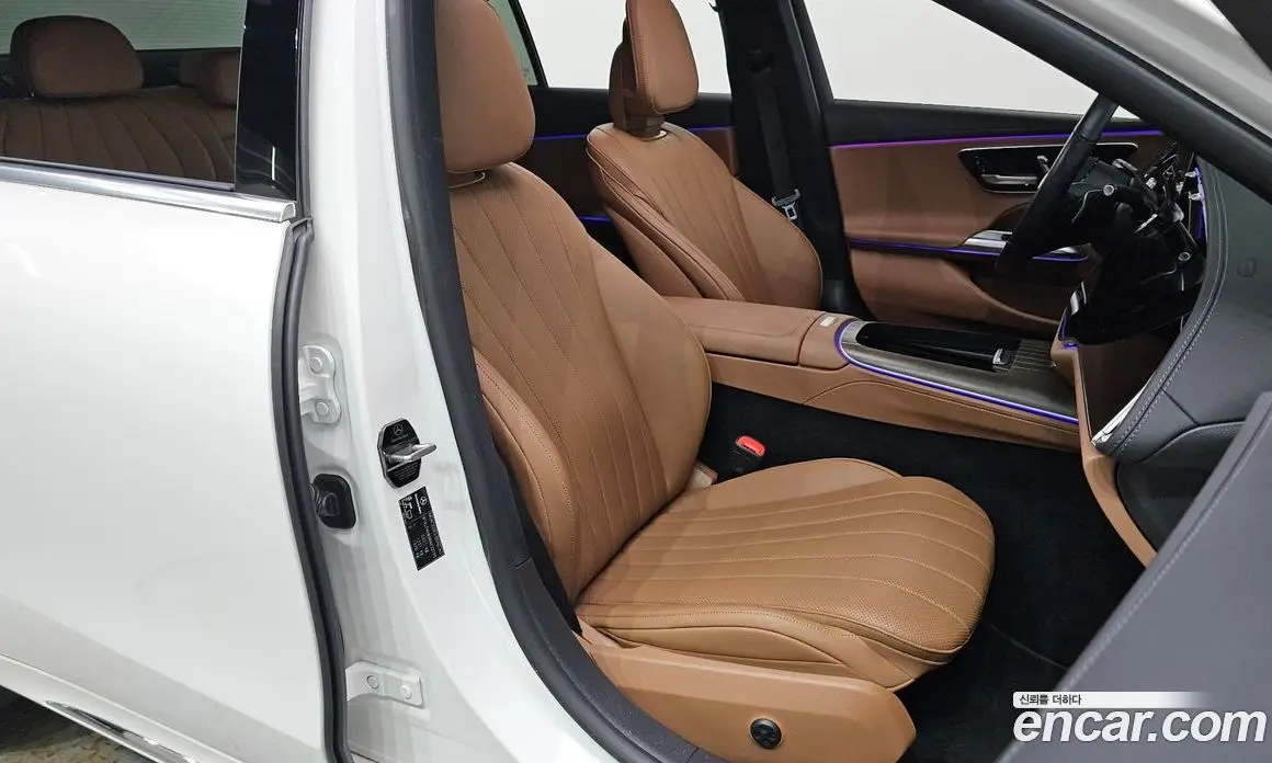 Mercedes-Benz E-Class 2024 2.0 автомат (гидро), фото 18