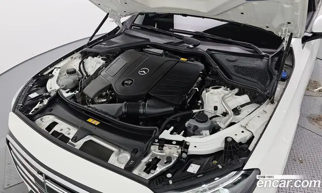 Mercedes-Benz E-Class 2024 2.0 автомат (гидро), миниатюра 6