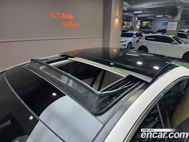 Mercedes-Benz E-Class 2025 2.0 автомат (гидро), миниатюра 11