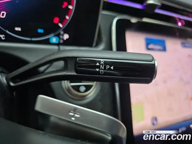Mercedes-Benz E-Class 2025 2.0 автомат (гидро), миниатюра 9