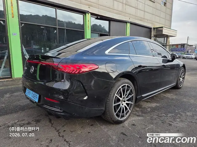 Mercedes-Benz EQS 2022 1.0 автомат (гидро), миниатюра 2