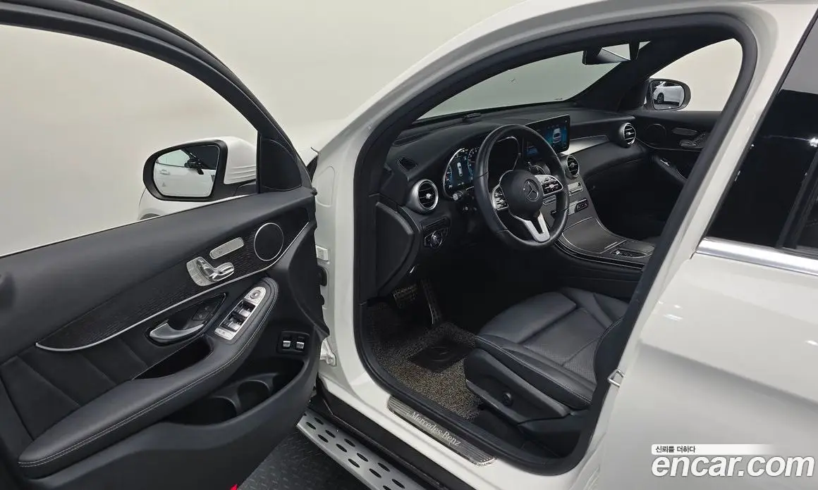 Mercedes-Benz GLC-Class 2021 2.0 автомат (гидро), фото 16