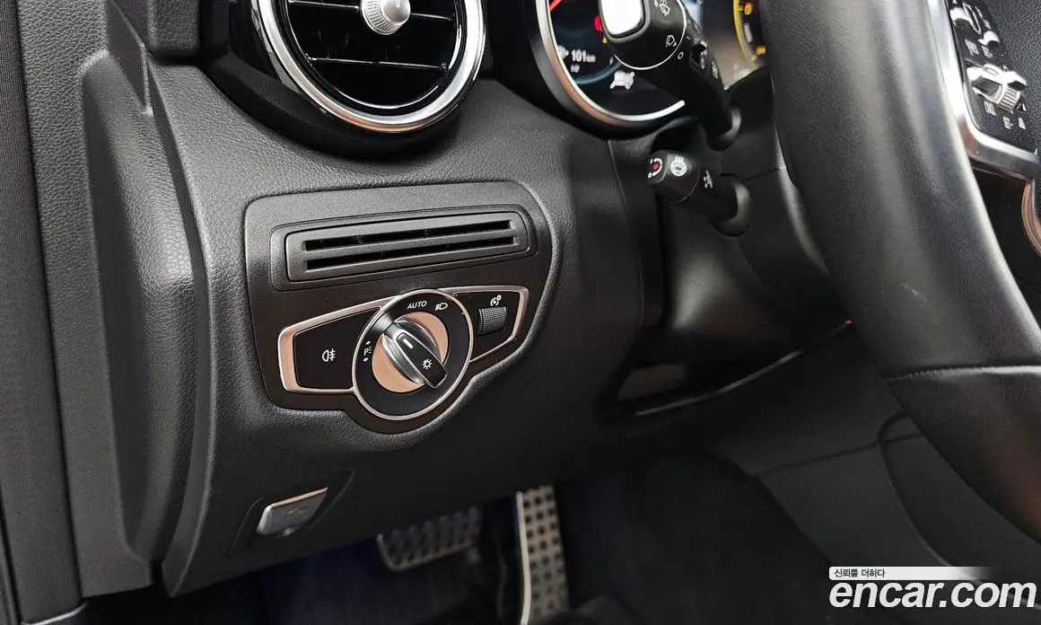 Mercedes-Benz GLC-Class 2022 2.0 автомат (гидро), фото 24
