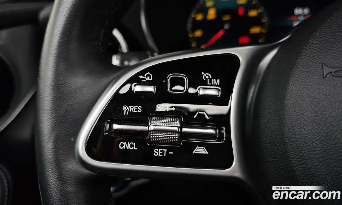 Mercedes-Benz GLC-Class 2022 2.0 автомат (гидро), фото 27
