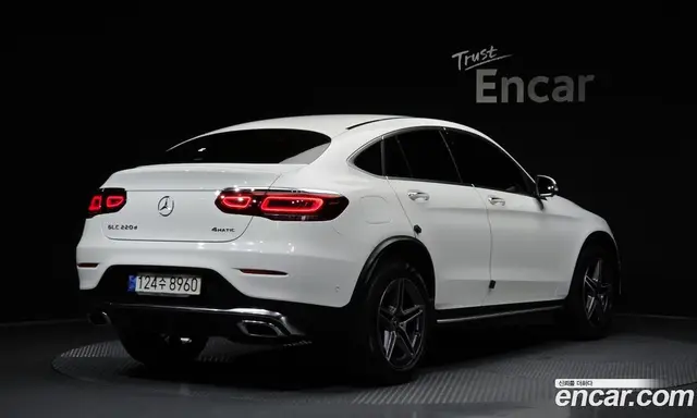 Mercedes-Benz GLC-Class 2023 1.9 автомат (гидро), миниатюра 2