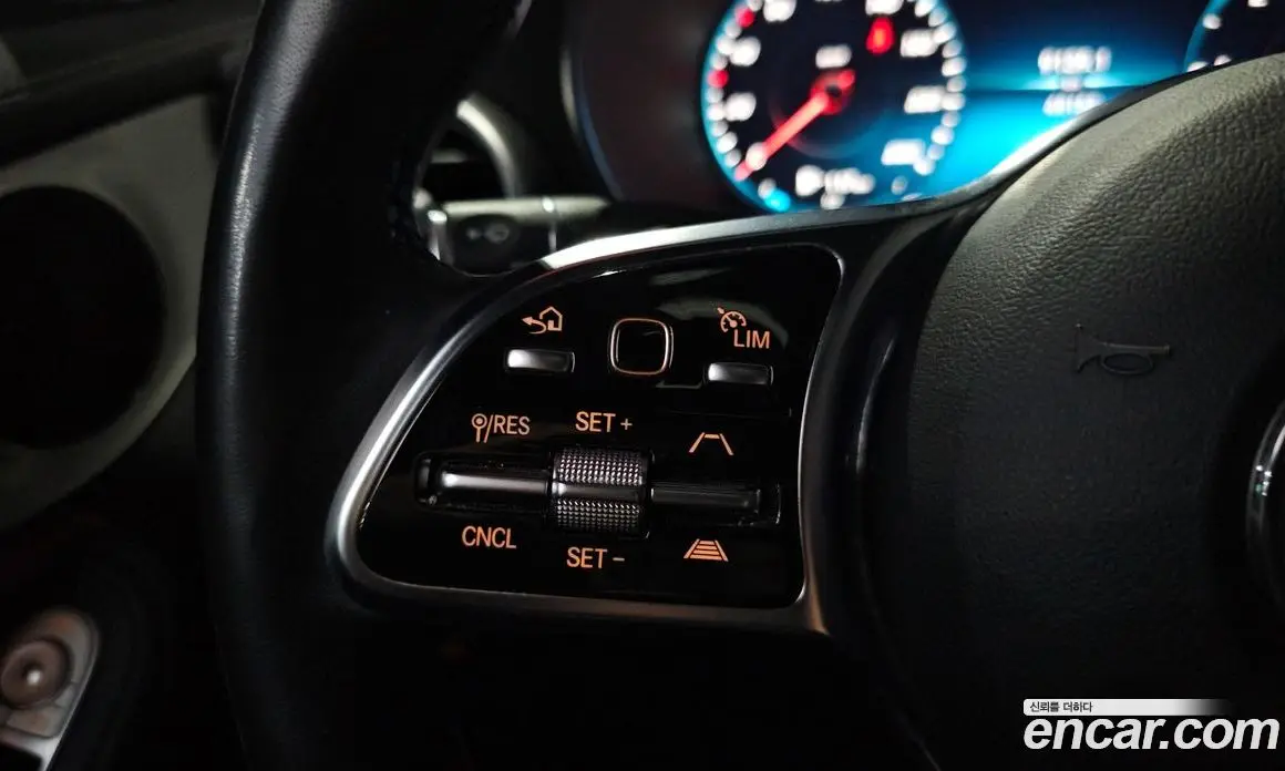 Mercedes-Benz GLC-Class 2023 1.9 автомат (гидро), фото 29