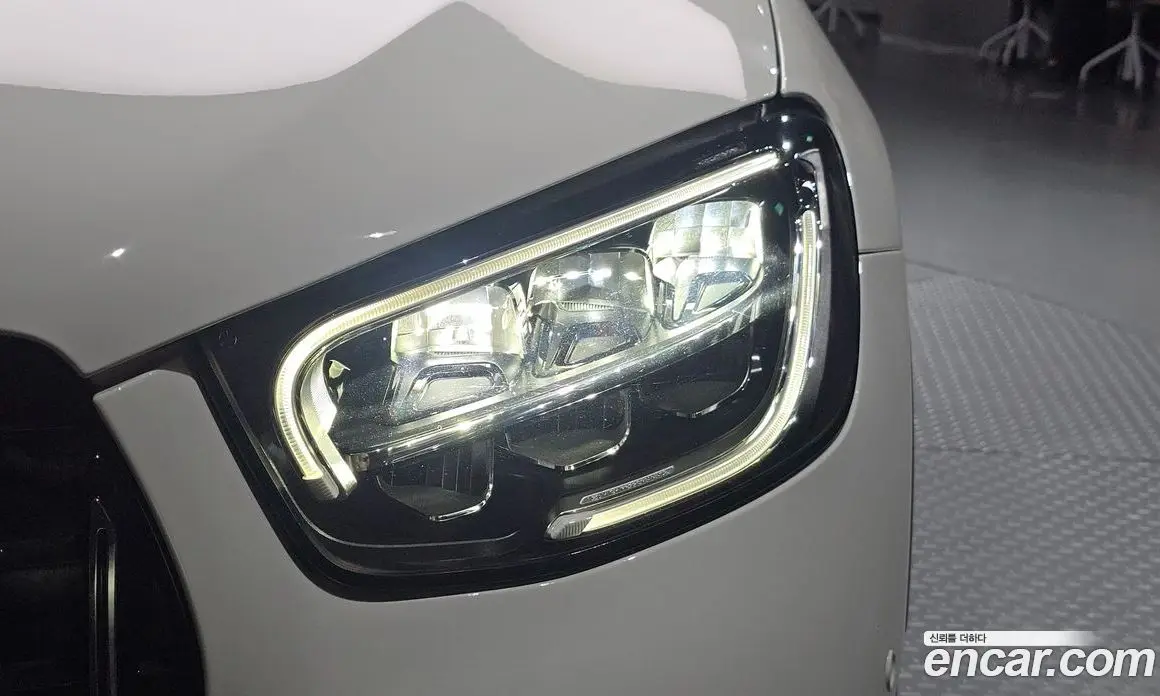 Mercedes-Benz GLC-Class 2023 1.9 автомат (гидро), фото 8