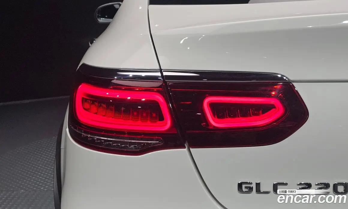 Mercedes-Benz GLC-Class 2023 1.9 автомат (гидро), фото 9