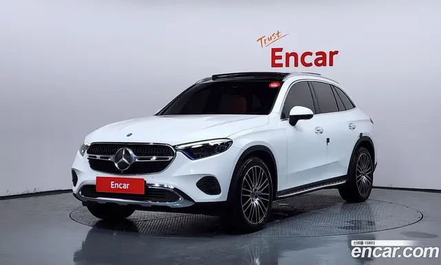 Mercedes-Benz GLC-Class 2023 2.0 автомат (гидро), миниатюра 1