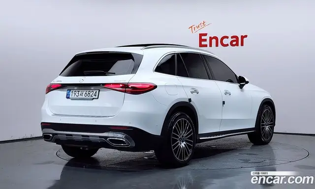 Mercedes-Benz GLC-Class 2023 2.0 автомат (гидро), миниатюра 2